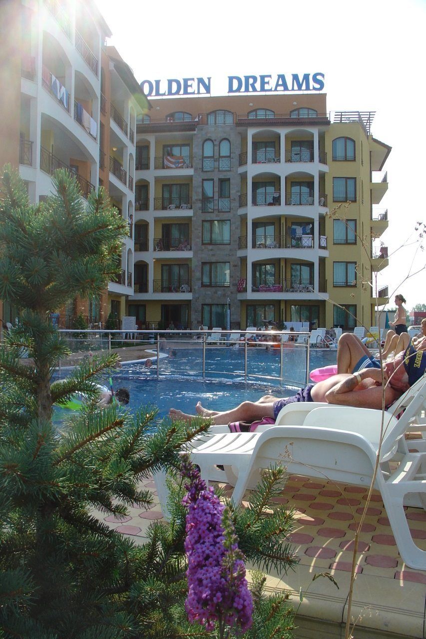 Golden Dreams Apartment Napospart Kültér fotó